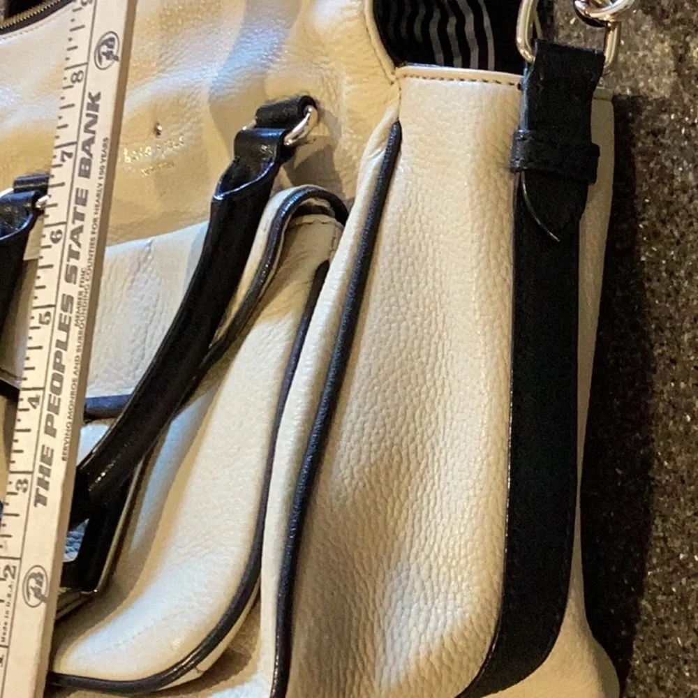 Kate Spade Black and Cream Shoulder Bag - Picture 8 of 10